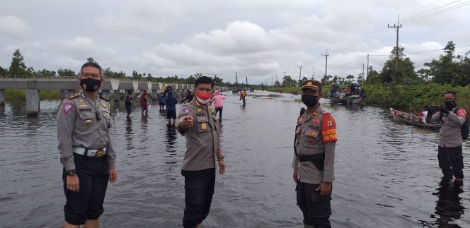 
 Banjir di Bukit Rawi Mulai Surut, Minibus Diimbau Tidak Melintas