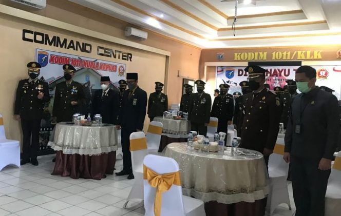 
 Kodim 1011 Kuala Kapuas Ikut HUT ke-76 TNI Secara Virtual