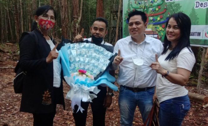 
 Tiga Bulan Bergabung di Vision Borneo, Sidianto Peroleh Uang Ratusan Juta