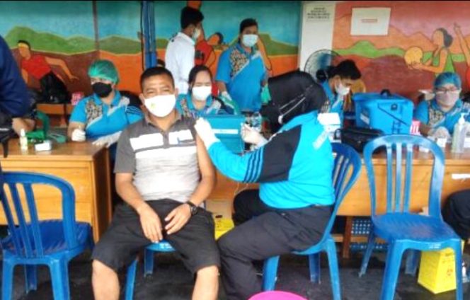 
 DPC Partai Gerindra Barito Selatan Gelar Vaksinasi Massal