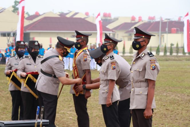 
 Kapolda Riau Lantik 549 Bintara Polisi Lulusan SPN